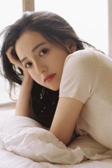 美女黑色真丝图